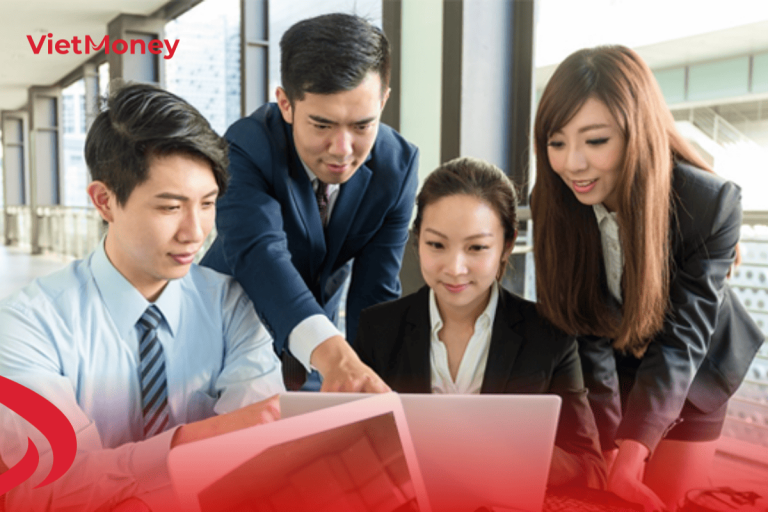 Hỗ trợ đào tạo người mới dù không phải là trách nhiệm nhưng là điều bạn nên làm để có ấn tượng tốt