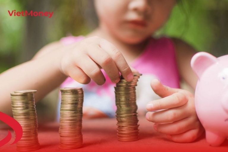 Giúp trẻ hình thành thói quen tiết kiệm ngay từ sớm