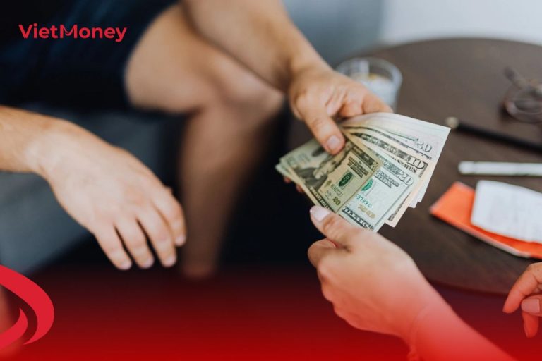 Sai lầm khi vay người quen để trả nợ