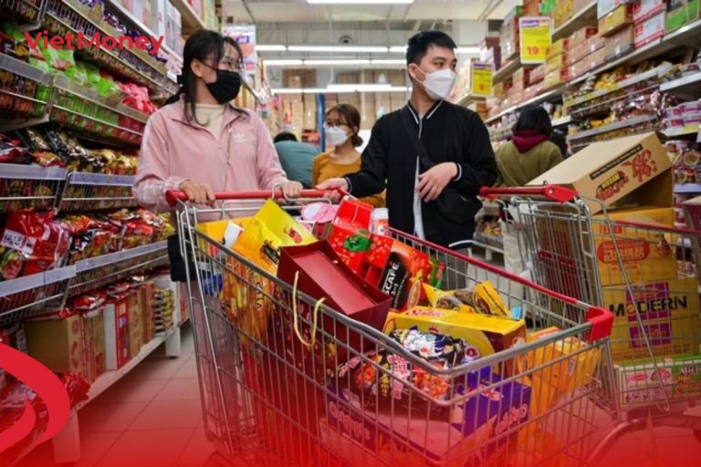 Vì sao nhiều người cần vay tiền dịp Tết?