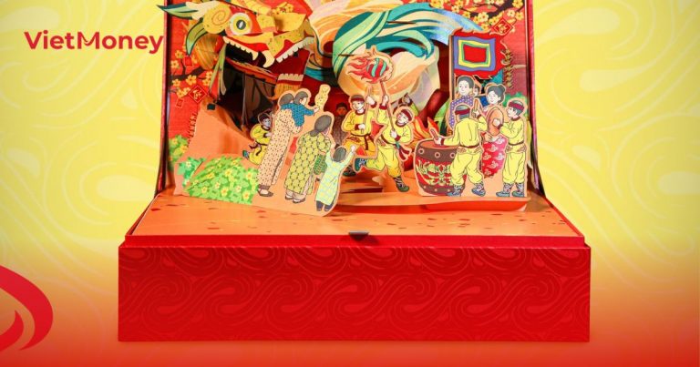 vay-tien-dip-tet-nen-hay-khong