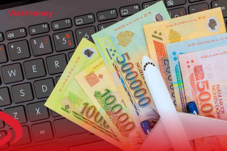 Cần tiền trả nợ đúng hạn là áp lực tài chính khiến nhiều người phải xoay tiền nhanh