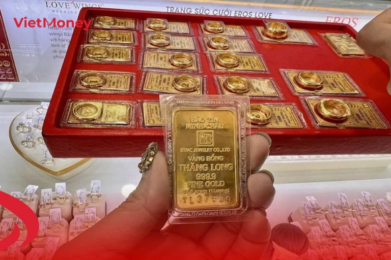 Giải đáp mùng 1 Tết có nên mua vàng không?