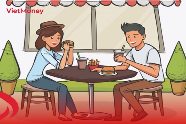 Hạn chế ăn ngoài để tiết kiệm