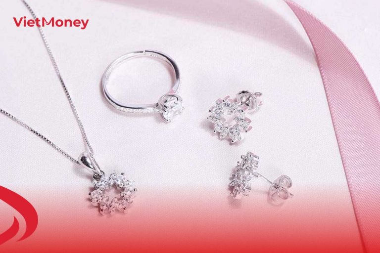 Kim loại bạc là gì?